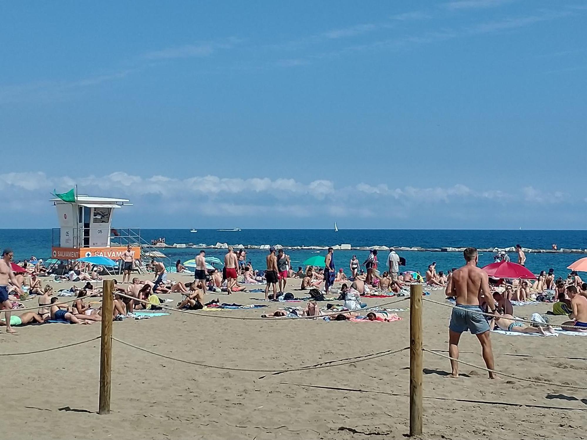 Barceloneta Beach Apartments Exterior photo